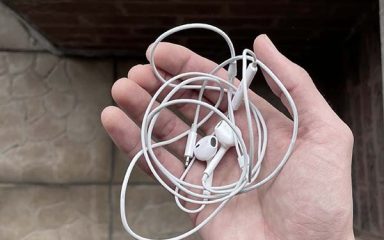 آموزش تعمیر هندزفری آیفون